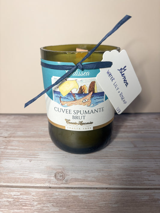 Genoa — Water Lily + Rosehip Soy Woodwick Candle