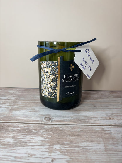 Alicante -- Flower Petals + Amber Soy Woodwick Candles