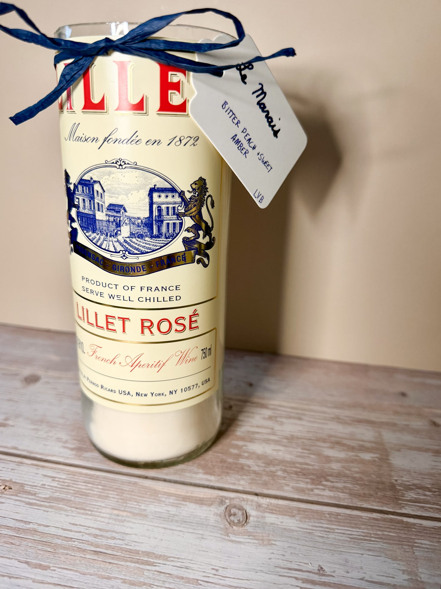 Le Marais -- Bitter Peach + Sweet Amber Soy Candle